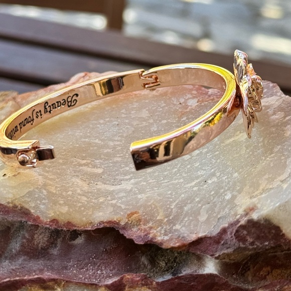 RARE Disney Beauty is Found Within Belle Bangle - Picture 3 of 5